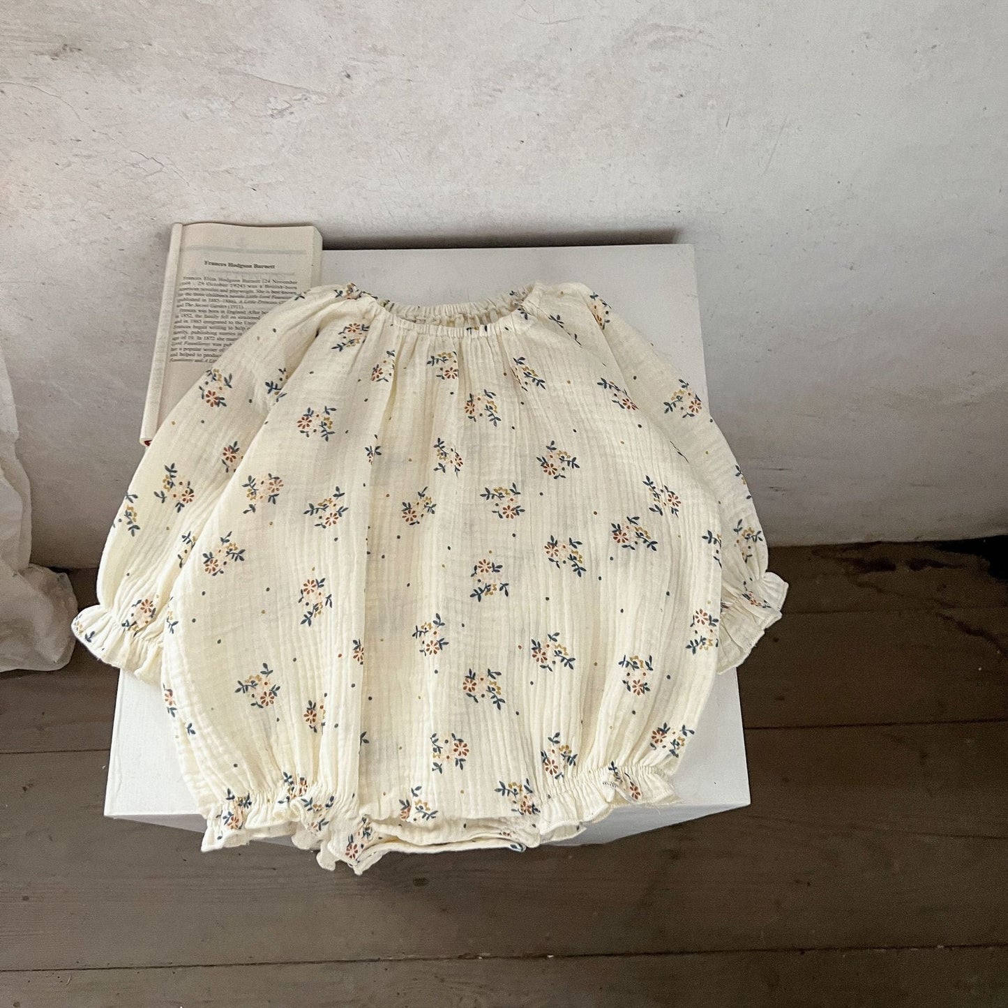 Ditsy Flower Pattern Long Sleeve Onesies