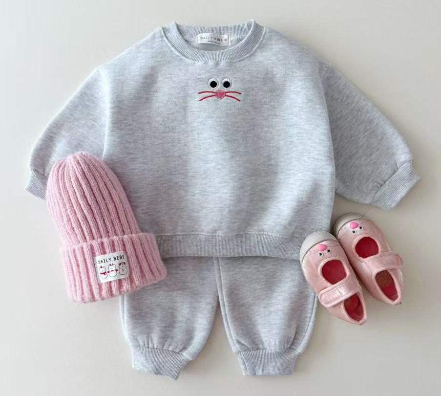 Autumn Baby Kids Unisex Casual Cartoon Face Embroidered Pattern Long Sleeves Top Pullover and Pants Clothing Set