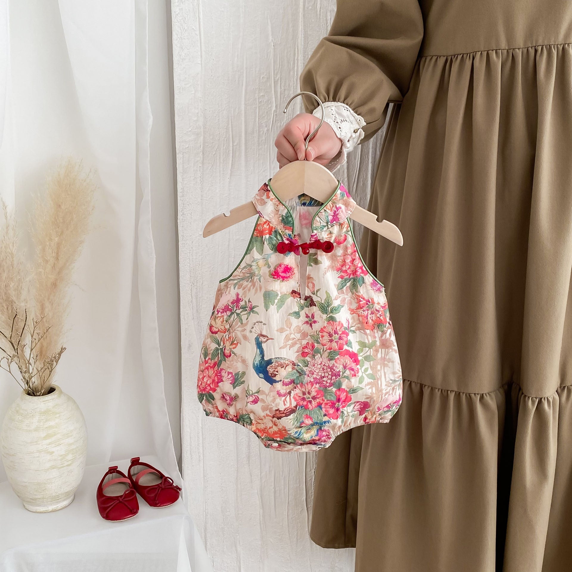 Selected Variant Image