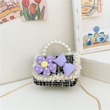 Fashionable And Versatile Carry-On Girls’ Portable 3D Flower And Bow Canvas Crossbody Handbag