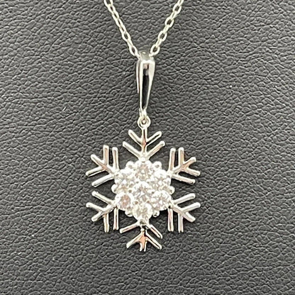 Necklace Silver Snowflake Design with Cubic Zirconia Sterling 925 18”