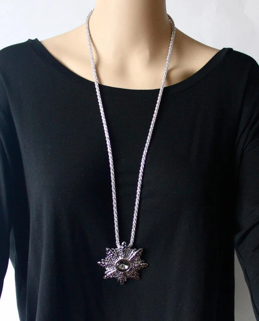 Imperia Grey Star Silver Tone Hematite Crystal Fashion Chain Necklace