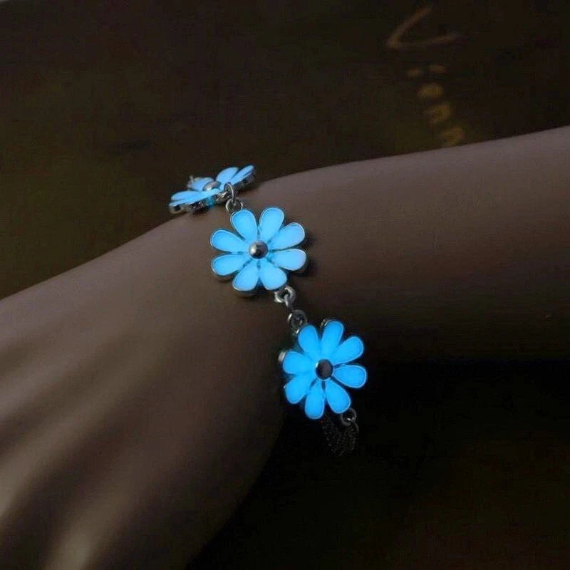 Glow in the dark Daisy Star Flower Bracelet Adjustable Bangle Women Jewelry Gift